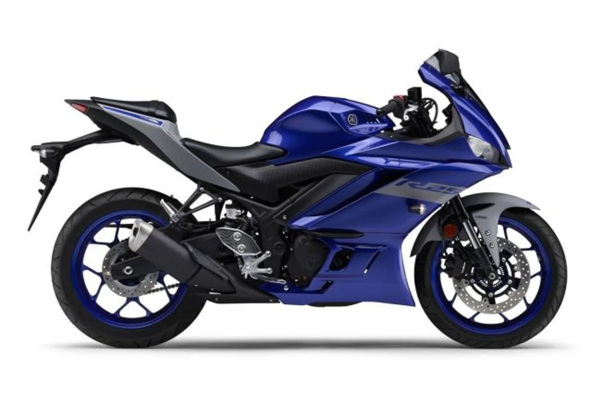 تصویر موتور Yamaha R25